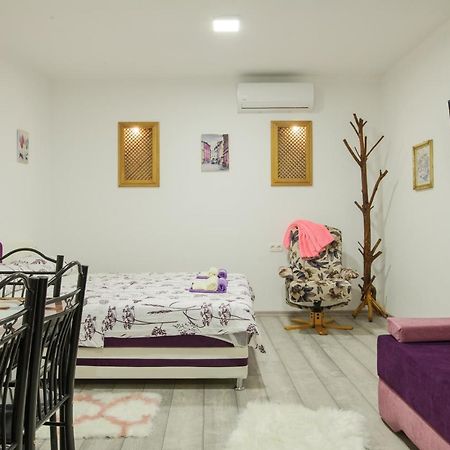 Studio Apartments Kim - Dilberovic 莫斯塔尔 外观 照片