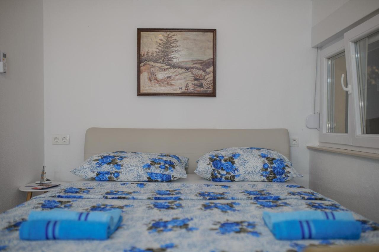 Studio Apartments Kim - Dilberovic 莫斯塔尔 外观 照片