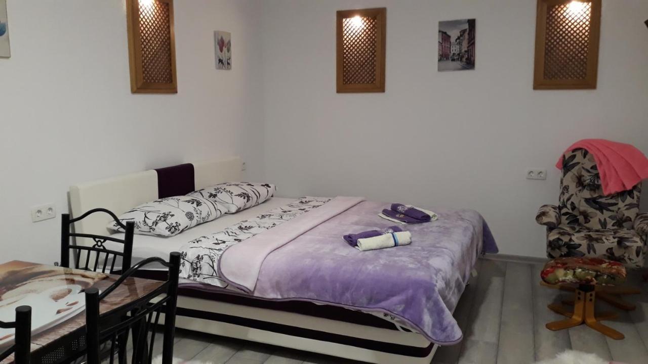Studio Apartments Kim - Dilberovic 莫斯塔尔 外观 照片