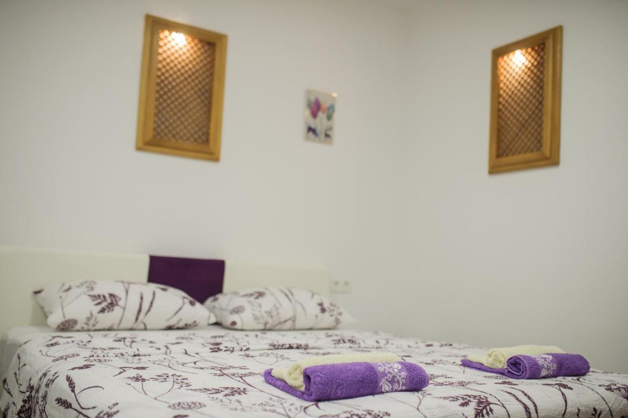 Studio Apartments Kim - Dilberovic 莫斯塔尔 外观 照片