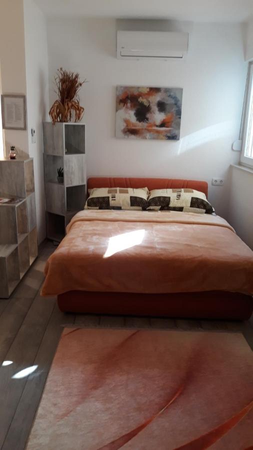 Studio Apartments Kim - Dilberovic 莫斯塔尔 外观 照片