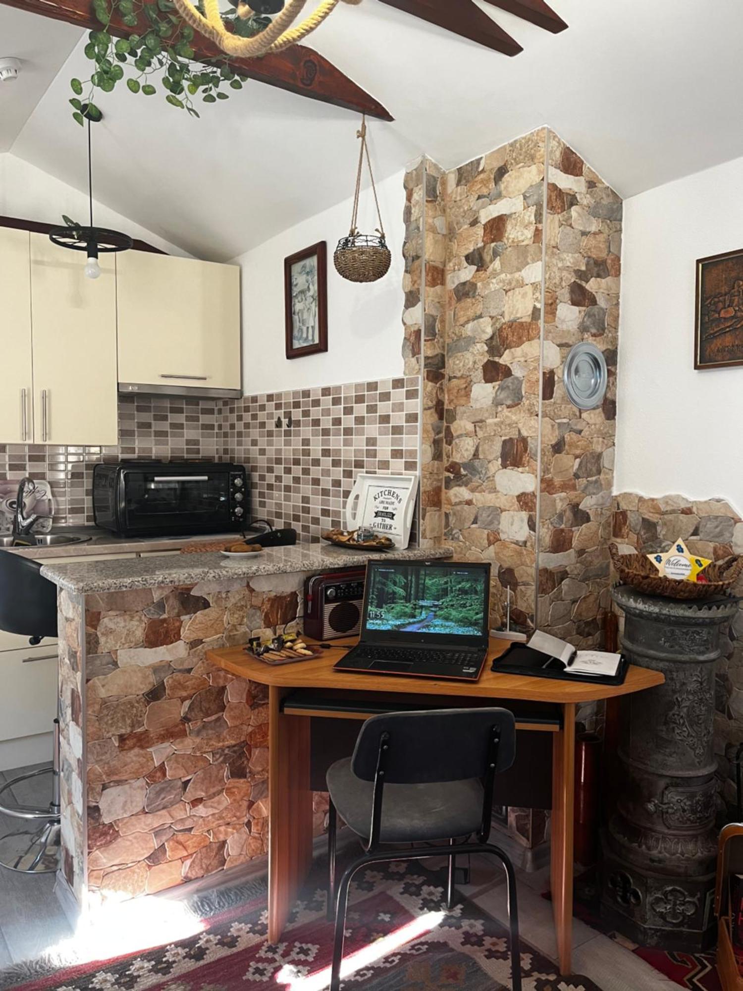 Studio Apartments Kim - Dilberovic 莫斯塔尔 外观 照片